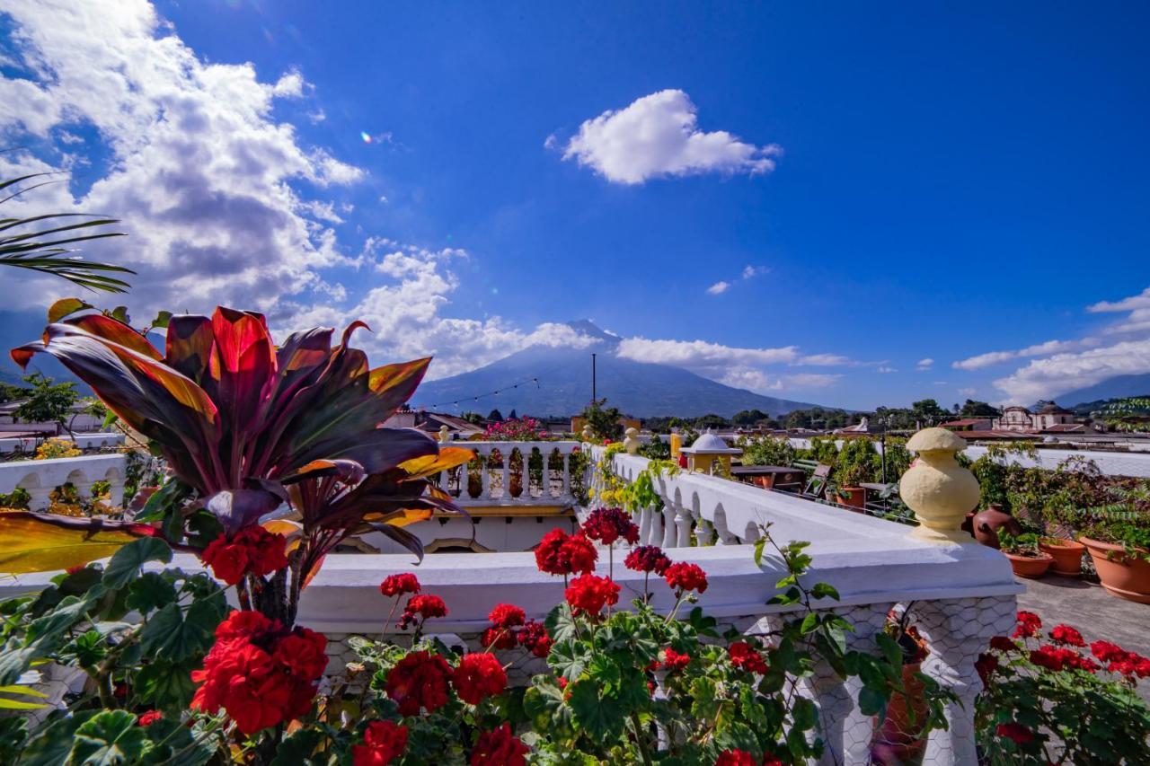 Hotel Gran Plaza Euromaya Antigua Exterior photo