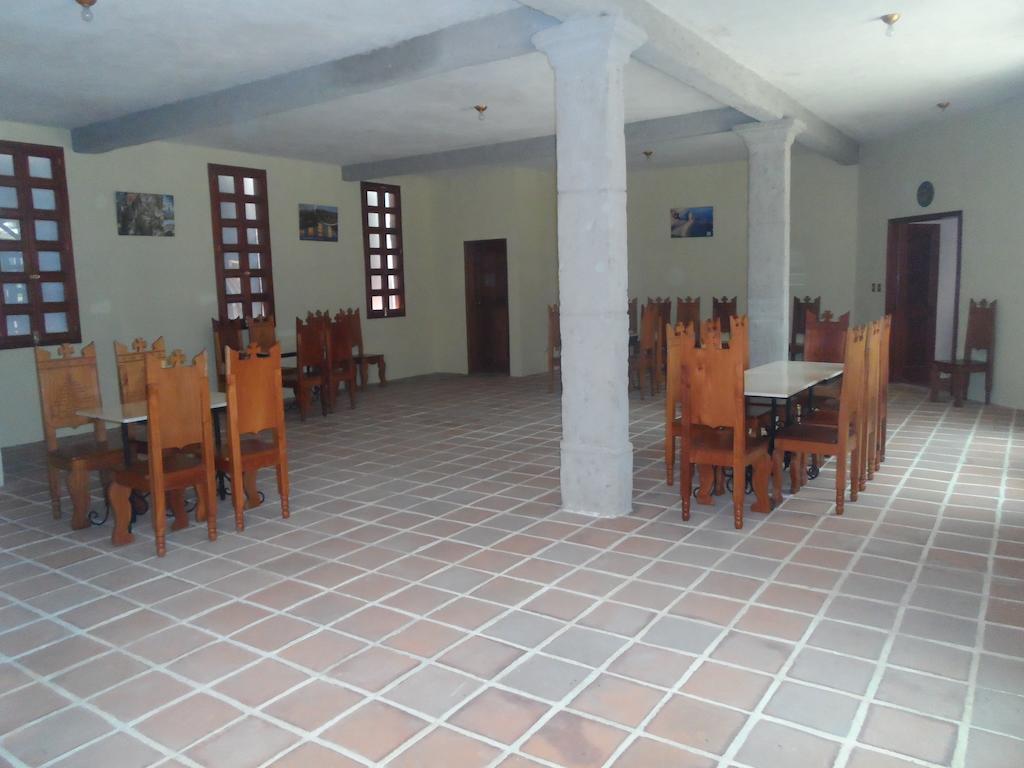 Hotel Gran Plaza Euromaya Antigua Exterior photo